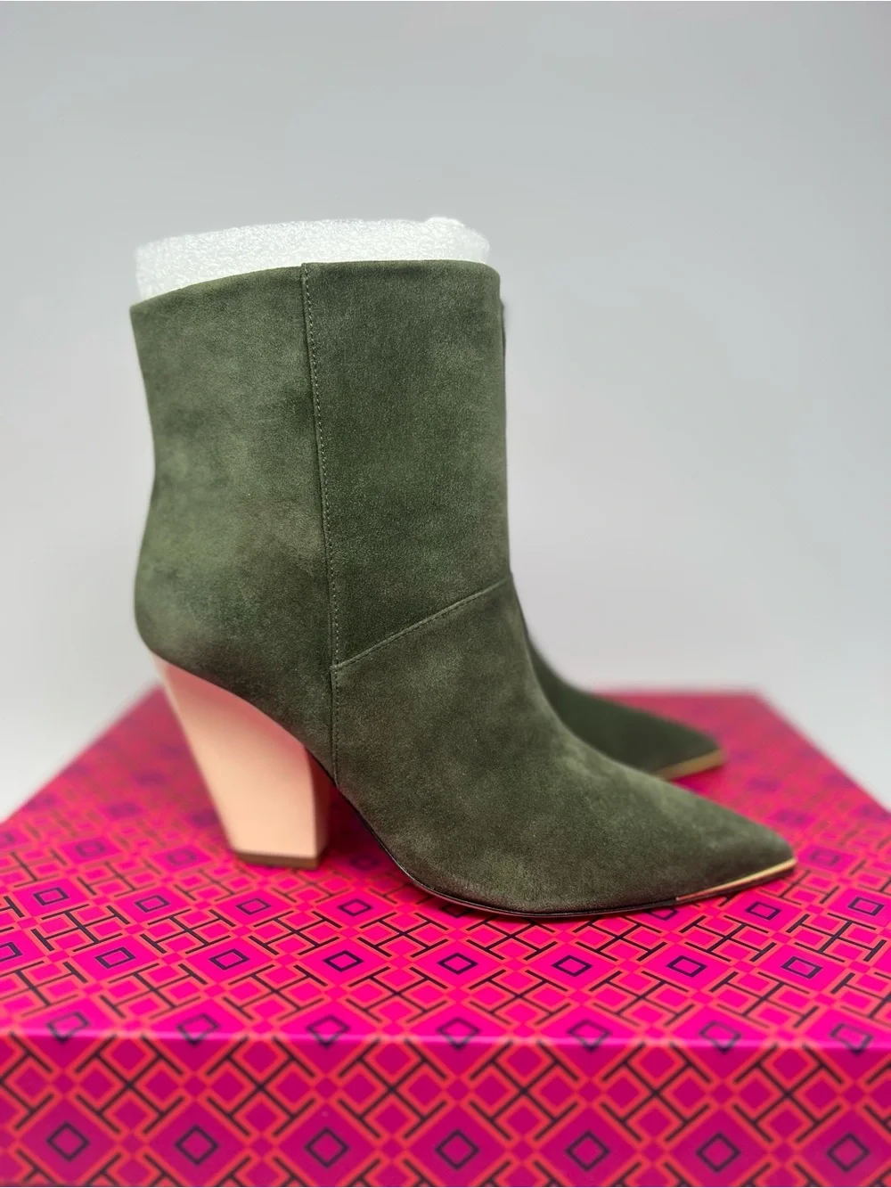 Tory Burch Lila Suede Boots Size 6
